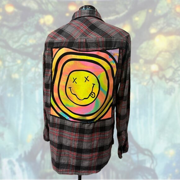 Nirvana Smiley Upcycled Flannel (Burnside) – XL Oversized Grunge Shacket - Picture 4 of 5